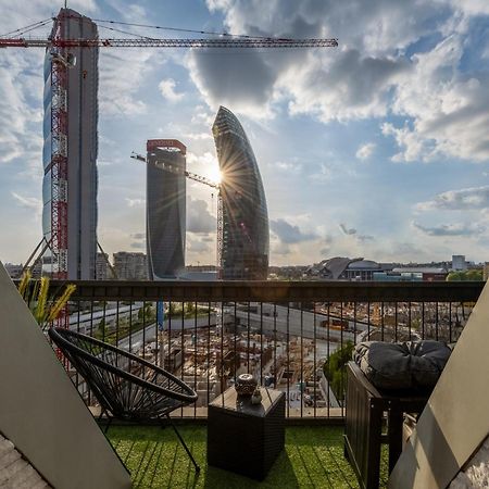 Luxury Skyview Suite - Citylife Apartment - Mico Milan Bagian luar foto